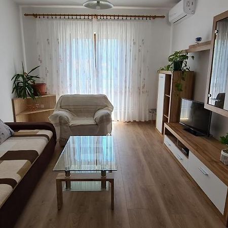 Apartments Jele バスカ エクステリア 写真