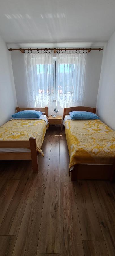 Apartments Jele バスカ エクステリア 写真