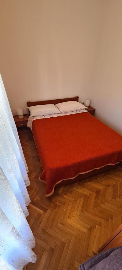 Apartments Jele バスカ エクステリア 写真