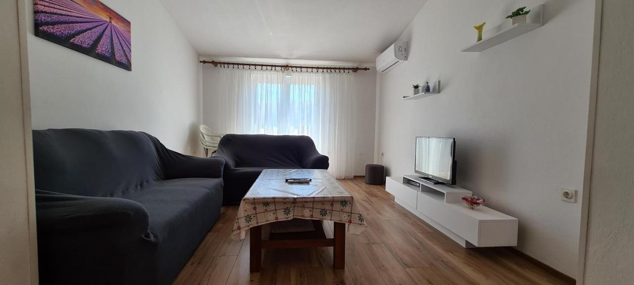 Apartments Jele バスカ エクステリア 写真