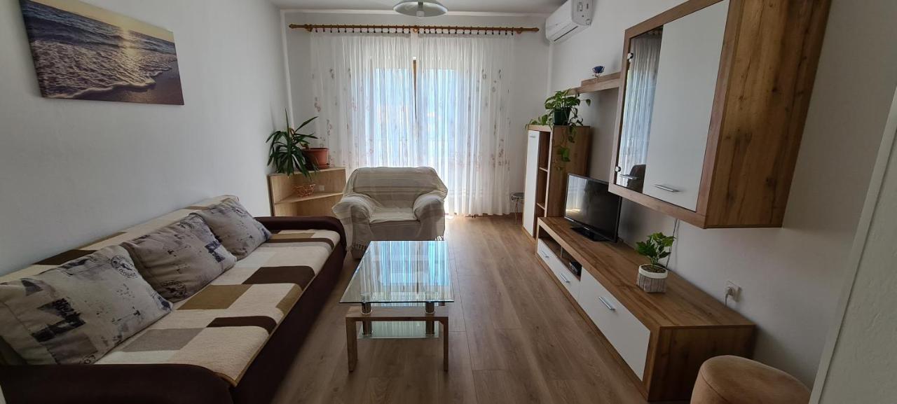 Apartments Jele バスカ エクステリア 写真