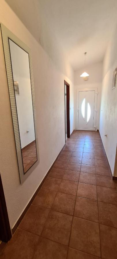 Apartments Jele バスカ エクステリア 写真